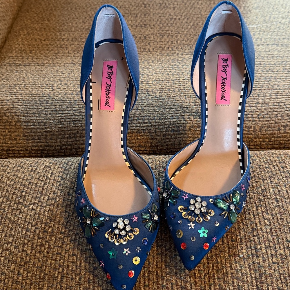#Betsey Johnson jeweled Heels - Picture 6 of 9